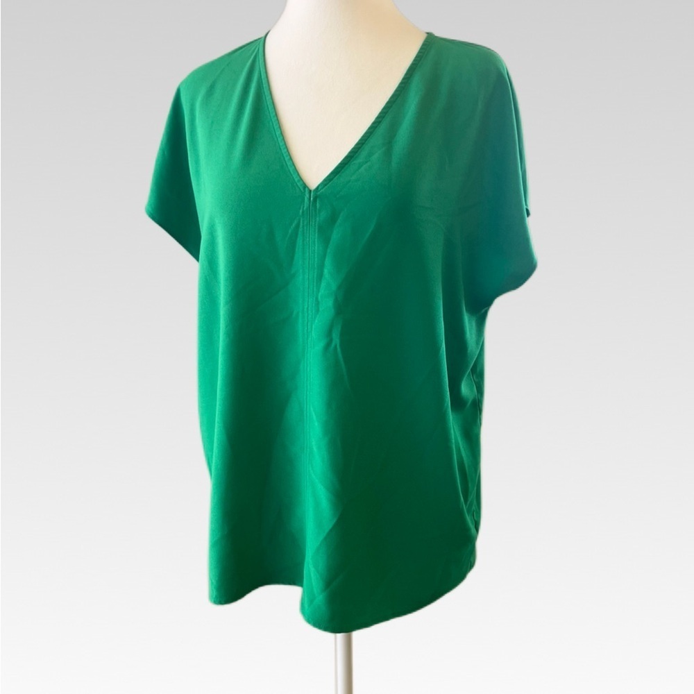 Rachel Zoe Emerald V-Neck Short Sleeve Top